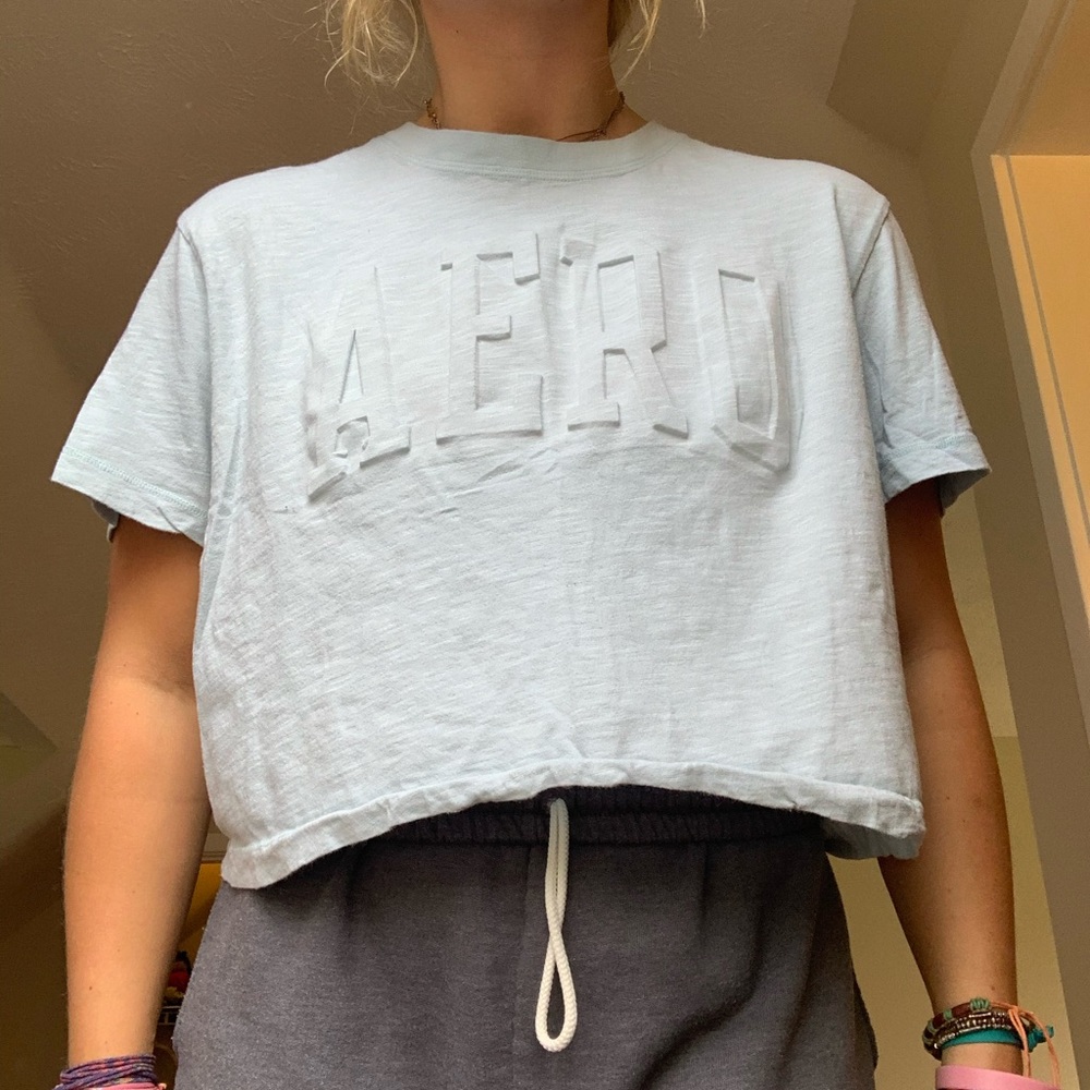 Areo light blue crop tee